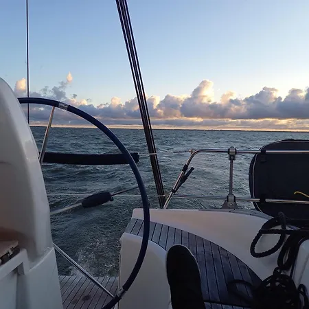 Botel Sailing Saaremaa Floating